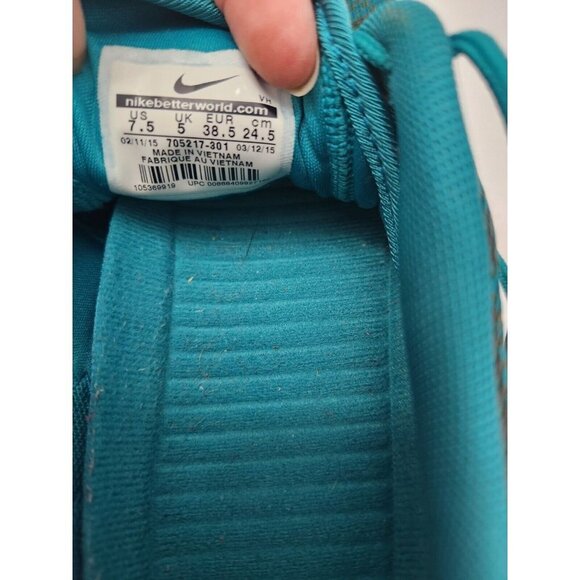 Nike Womens Roshe One 705217-301 Team Running Shoes Sneakers Size 7.5 - Picture 8 of 10